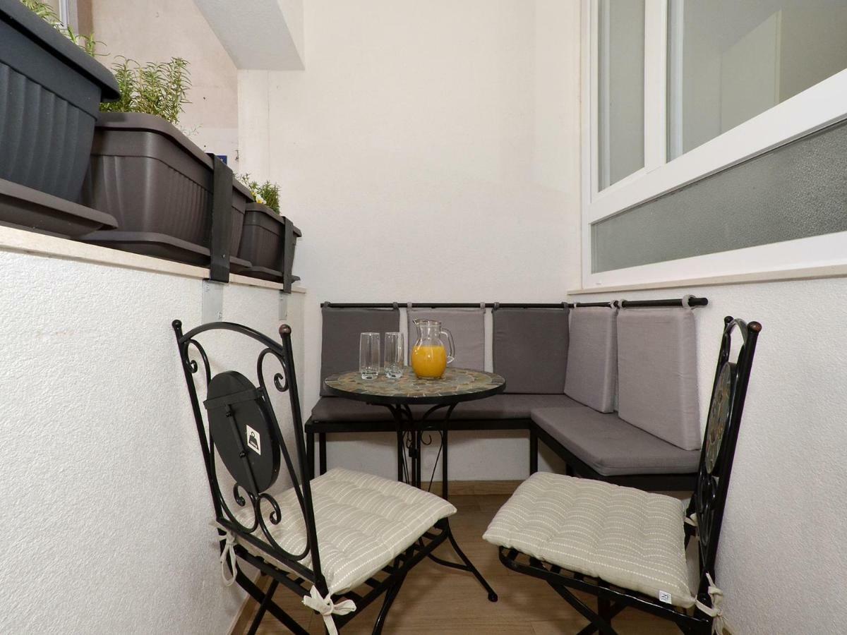 Apartment Arya Makarska Eksteriør bilde